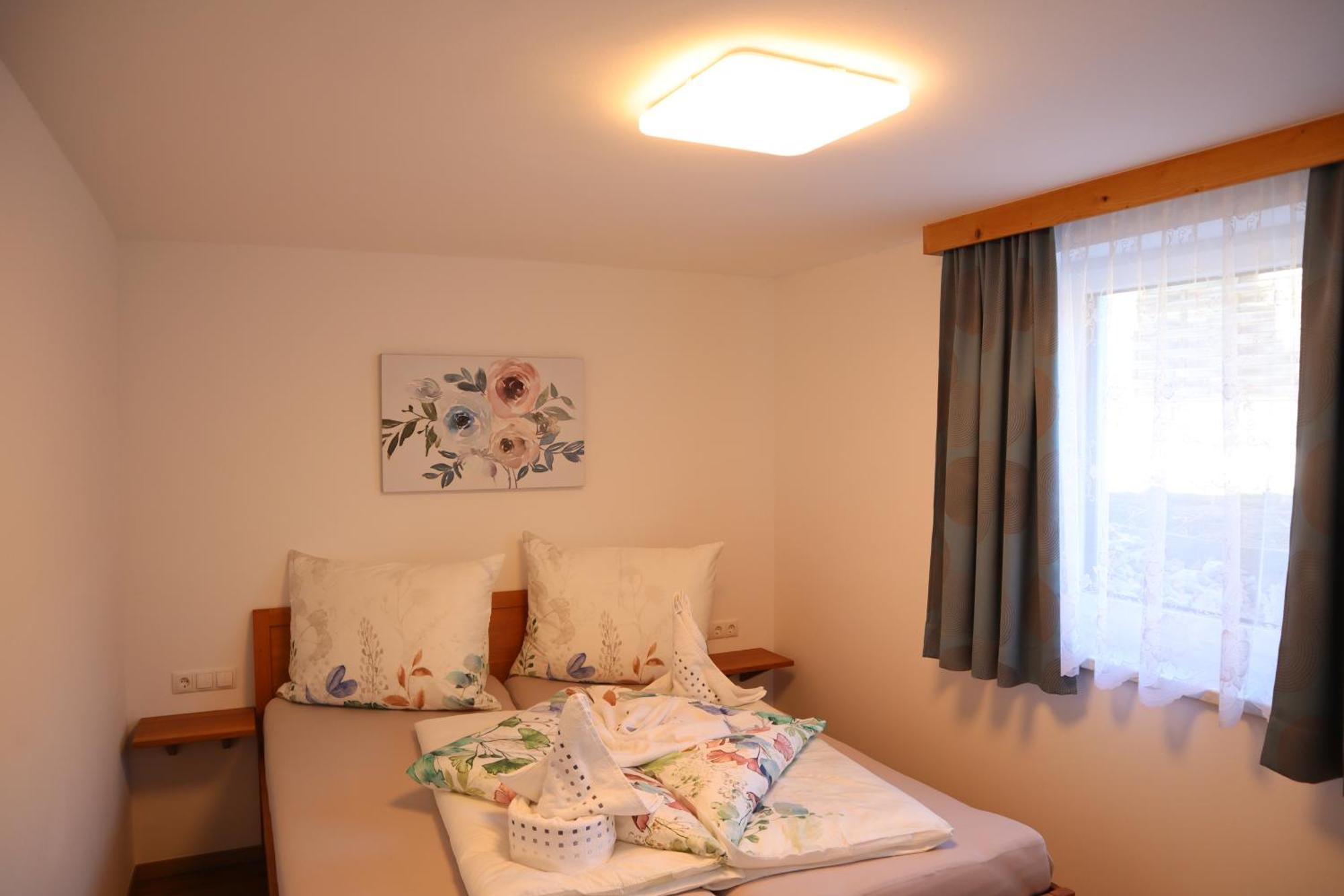 שלאדמינג Landhaus-Appartements Warraich מראה חיצוני תמונה