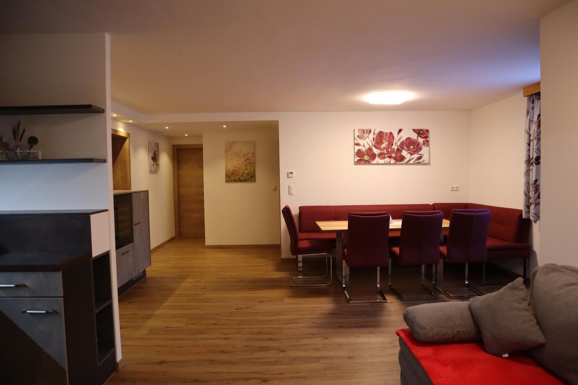 שלאדמינג Landhaus-Appartements Warraich מראה חיצוני תמונה